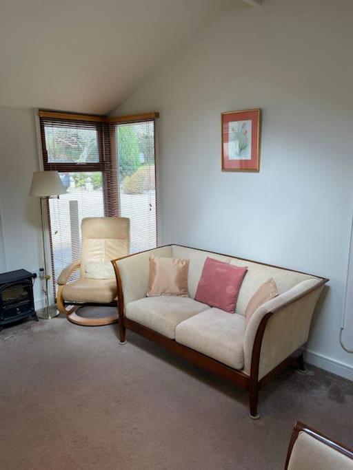 Self Catering Apartment At Beechwalk House. Enniskerry Exteriör bild